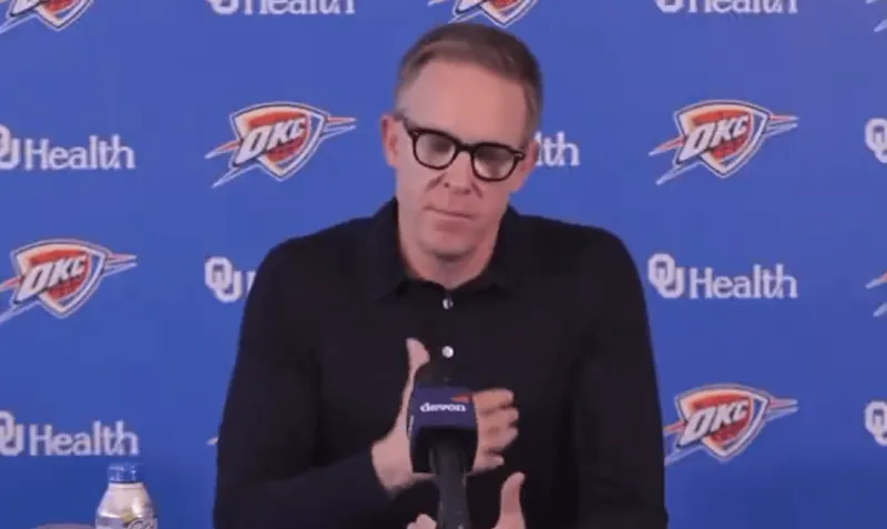 APP下载-普雷斯蒂谈新赛季：需要翻篇前行，主动剥离去年成功的印记