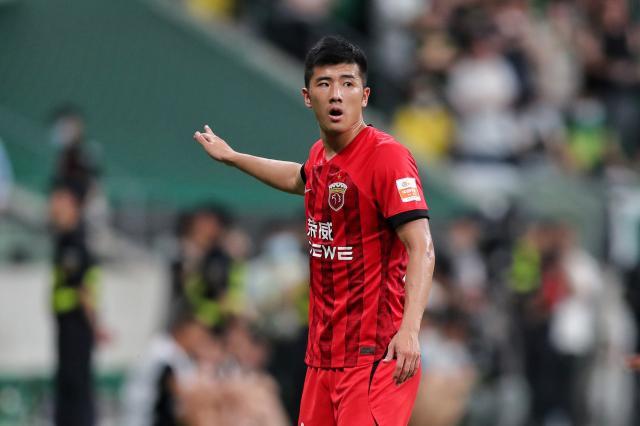 星空体育官网-【中超】阎相闯李圣龙建功 海港两球被吹1比1大连人