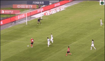 1689170177515094901.gif 亚泰.gif