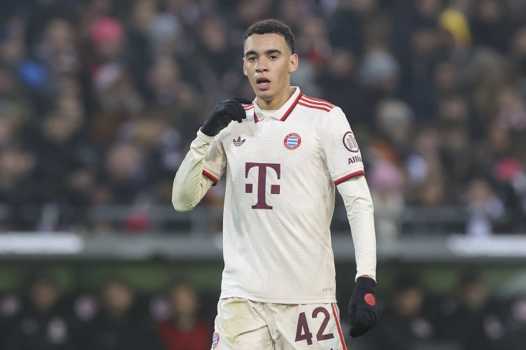 APP下载-哈曼：乌尔比希、穆西亚拉等人的受伤，对拜仁来说应该影响不大